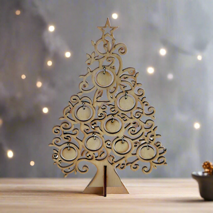 Ξύλινο Χριστουγεννιάτικο Δέντρο με Κρεμαστά Διακοσμητικά