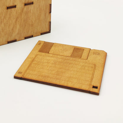 Ξύλινα Σουβέρ Floppy Disk - Σετ 6 τεμάχια