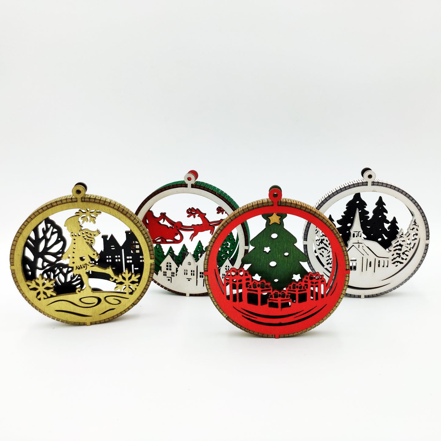 Σετ Ξύλινων Χριστουγεννιάτικων Στολιδιών με Δύο Επίπεδα