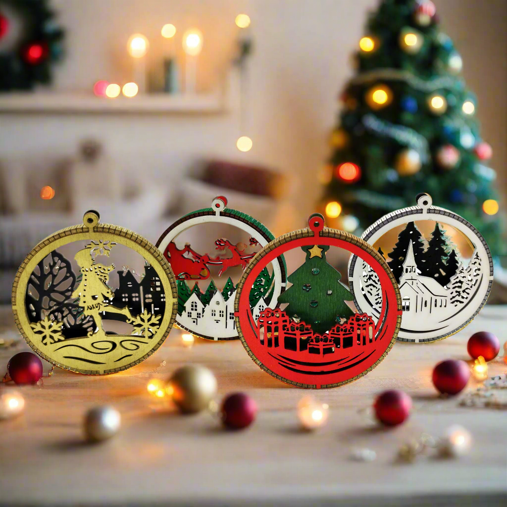 Σετ Ξύλινων Χριστουγεννιάτικων Στολιδιών με Δύο Επίπεδα